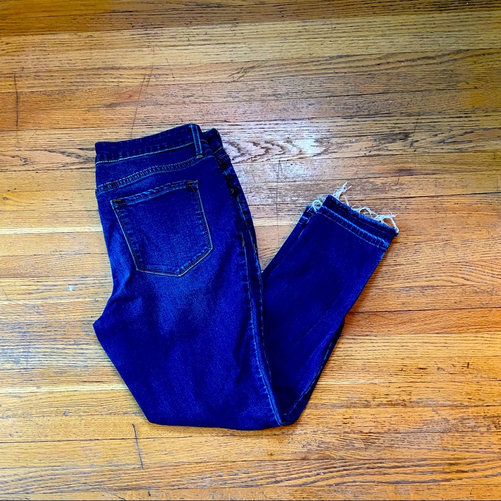 Old Navy rockstar cropped raw hem jeans sz 12